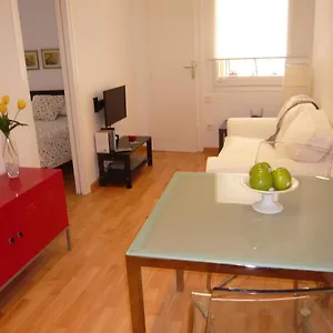 apartament-conde-guell.top-hotels-tarragona.com/